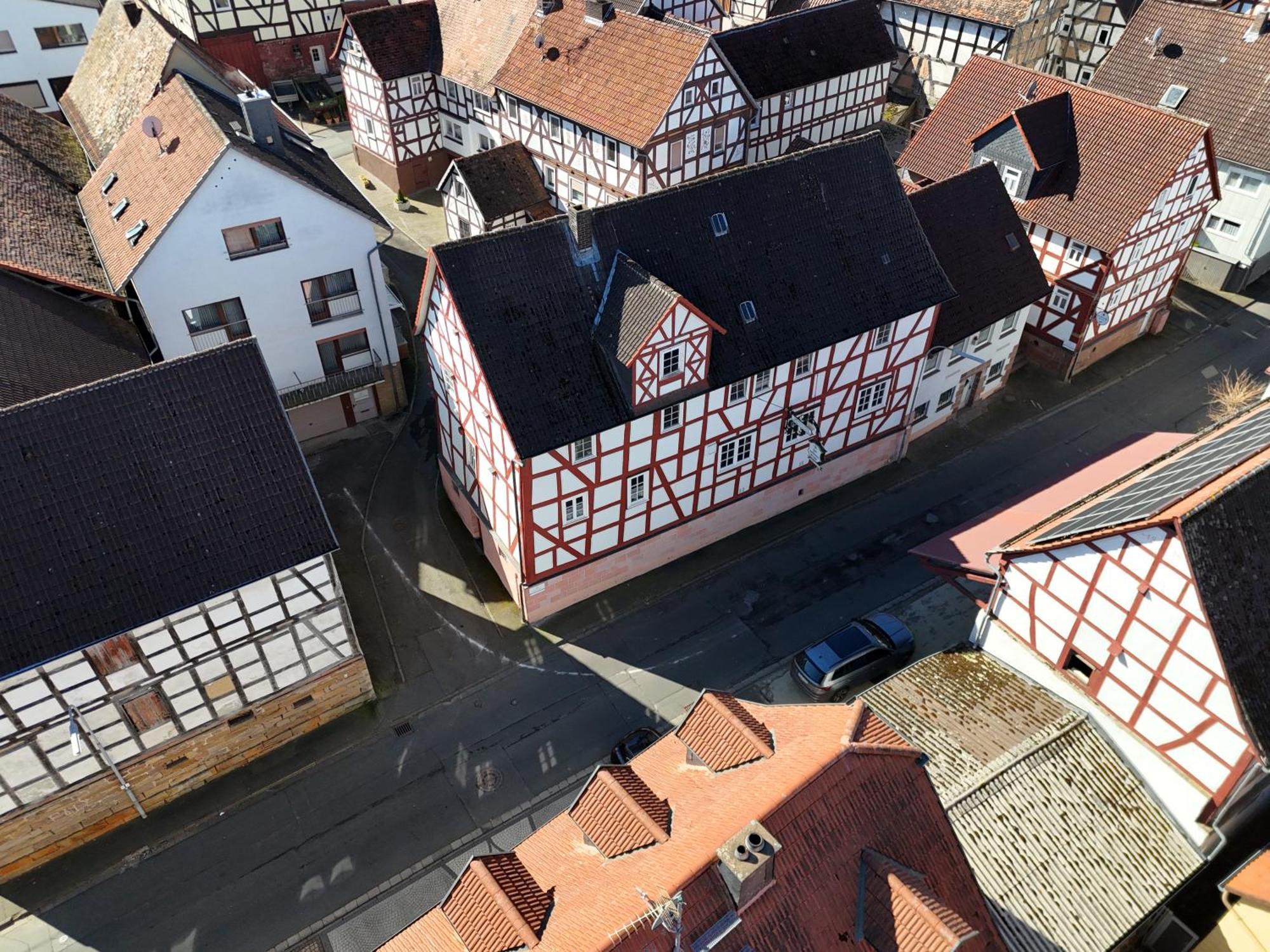 Zur Goldenen Krone Pension Stadtallendorf Exteriér fotografie